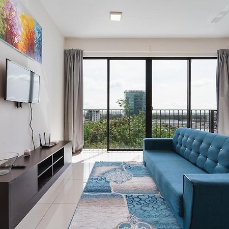 Netflix Studio @ Trefoil Setia City 实达阿南 外观 照片